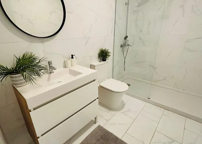 Luxury Spacious Flat Marques De Pombal Διαμέρισμα